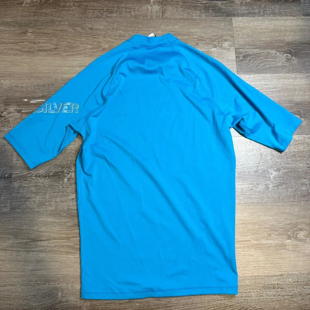 Quiksilver Mens Rash Guard Short Sleeve Blue Graphic Logo Swim Shirt Large